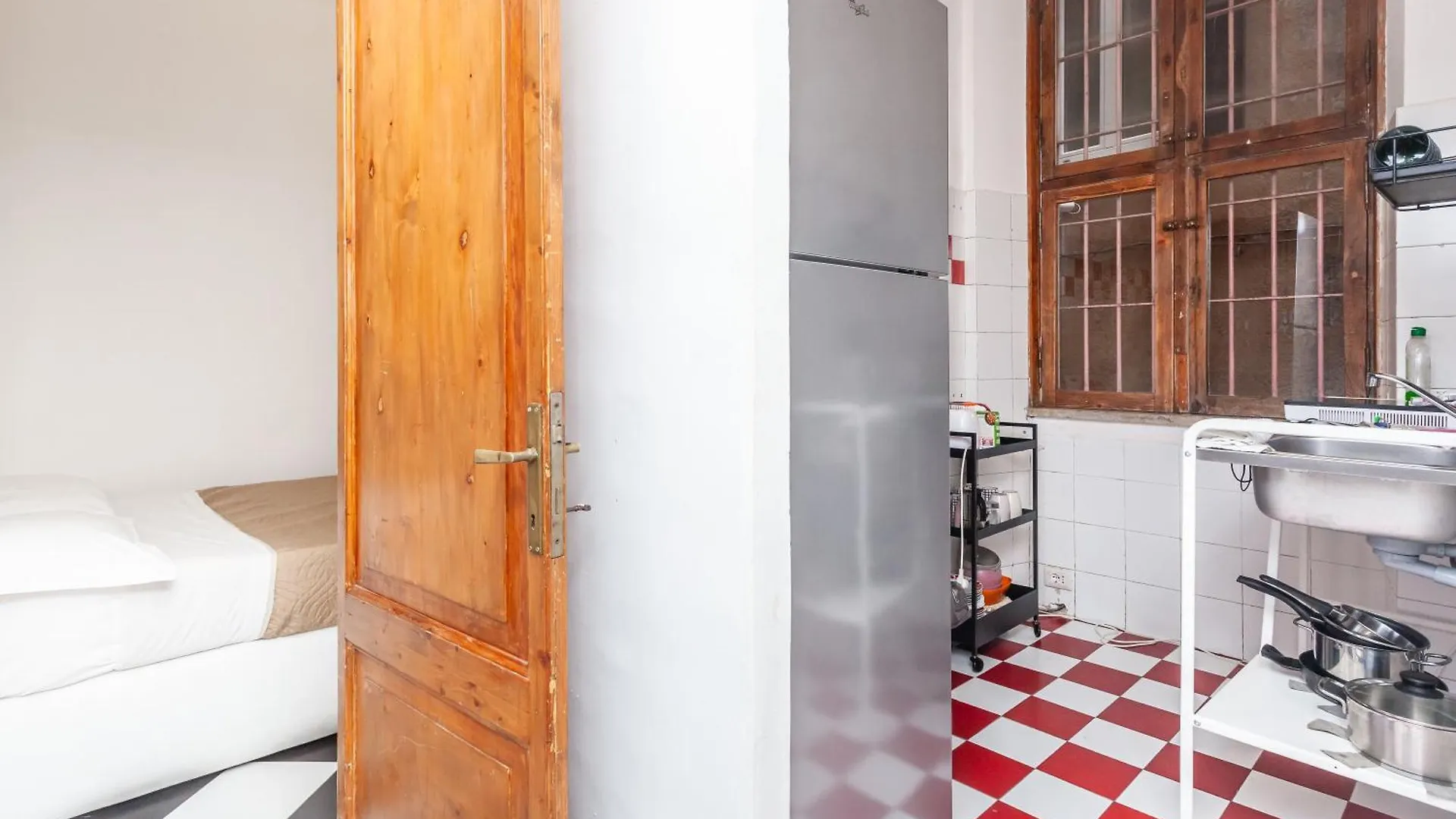 Palazzo Sant'Elena - By Openroma Apartment 0*, Rome Italy
