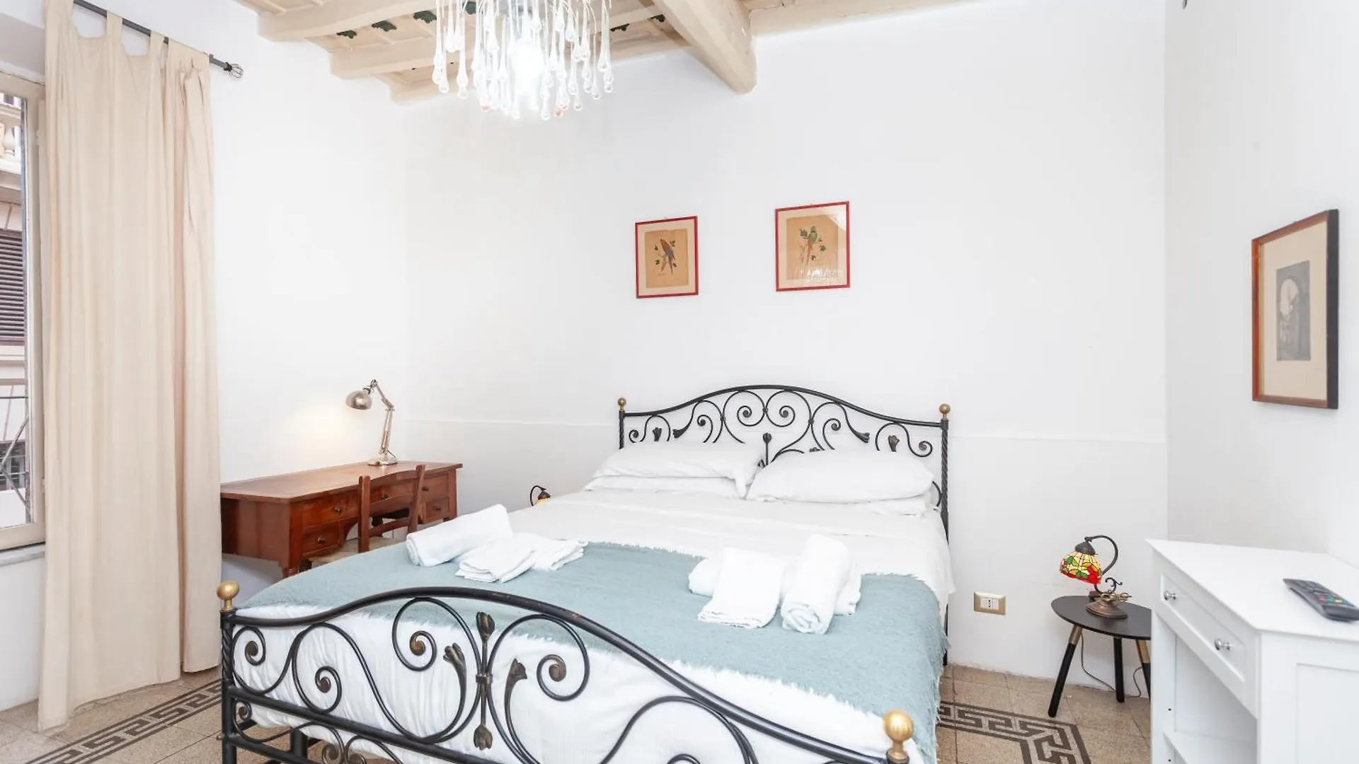 Palazzo Sant'Elena - By Openroma Apartment  Rome