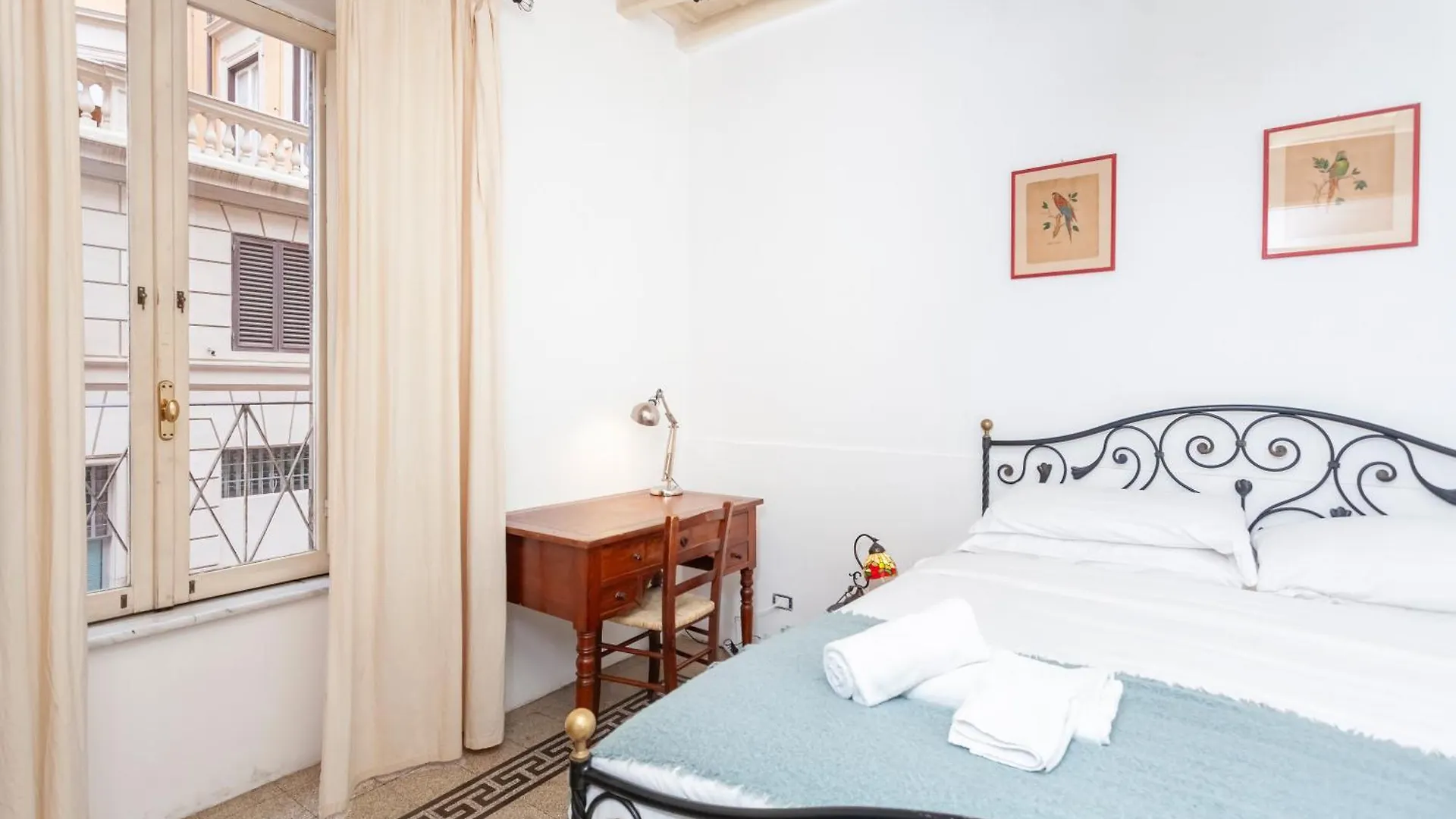 Palazzo Sant'Elena - By Openroma Apartment